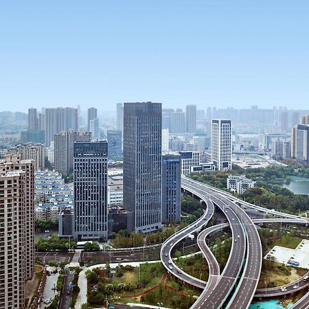 Sheraton Grand Wuhan Hankou Hotel Bagian luar foto