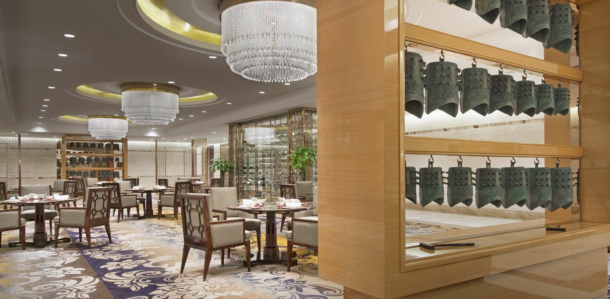 Sheraton Grand Wuhan Hankou Hotel Bagian luar foto